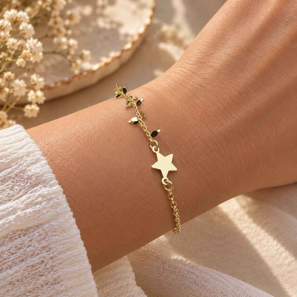Starry Charm Bracelet Taravya