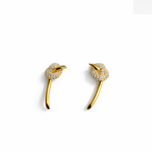 Knot Curve Studs