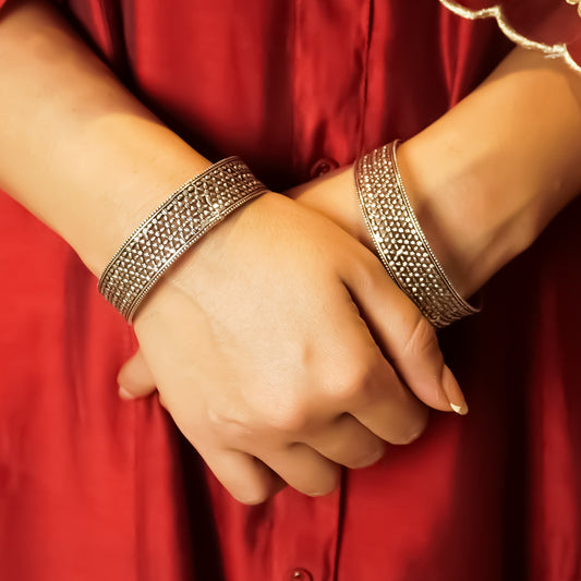 Ruhani Phool Jaali Pure 925 Silver Kadas (Size - 2'6)