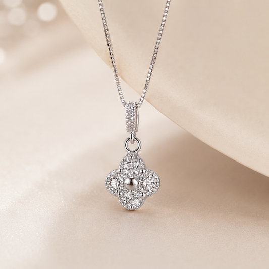 The Empress Clover Pendant&Chain