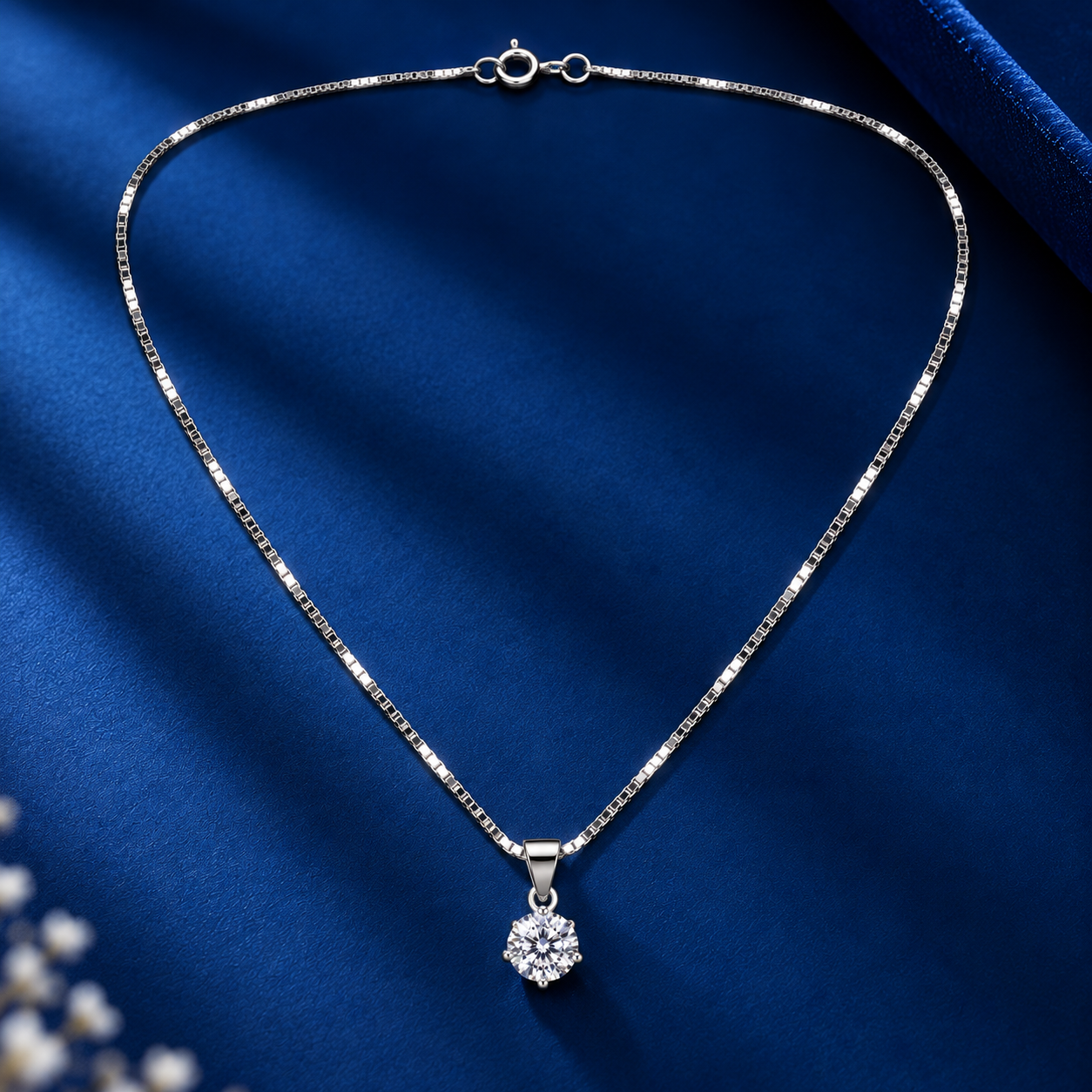 Taravya Solitaire Sparkle Pendant Necklace