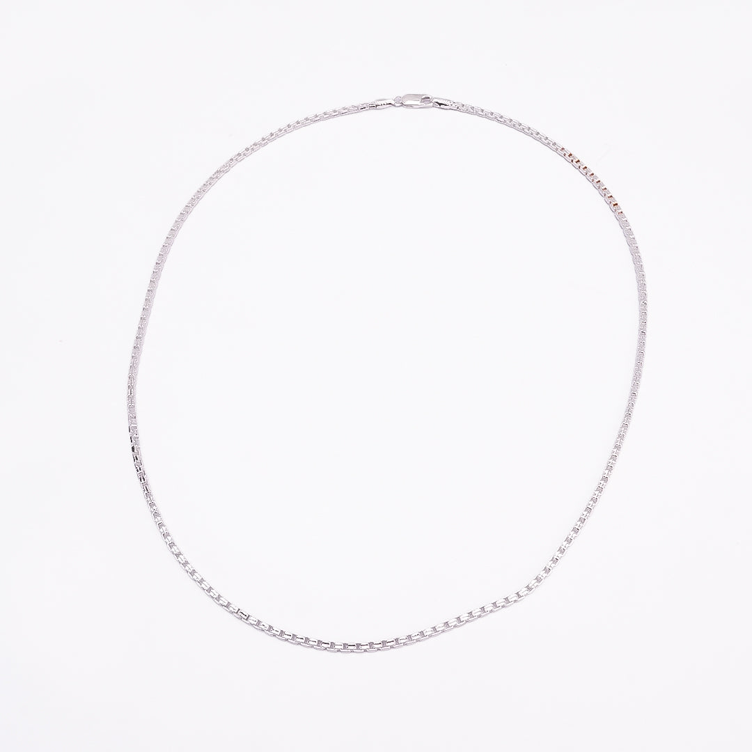 Men Silver Classy Box Chain