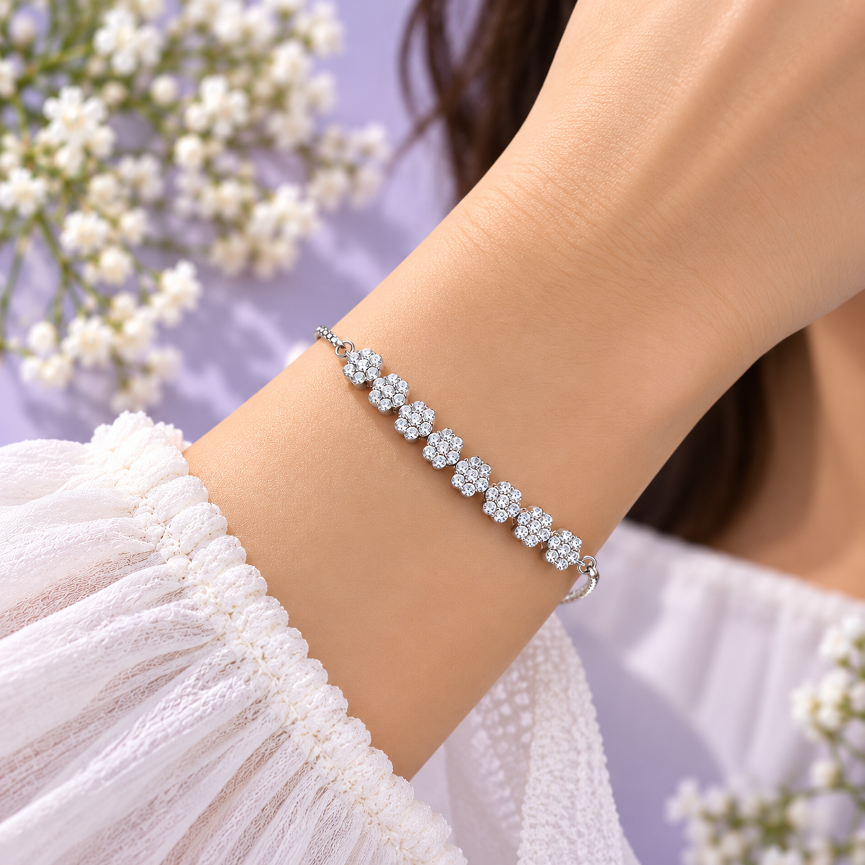 Taravya Sparkling Floral 925 Silver Bracelet