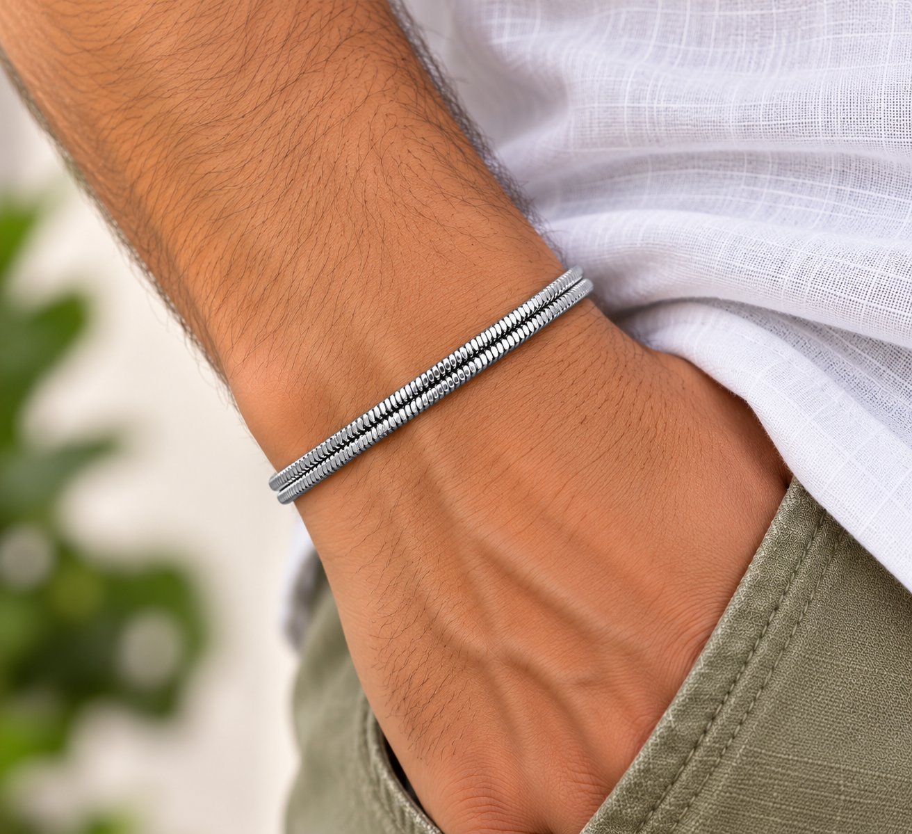Taravya Men’s Premium Snake Chain Silver Bracelet