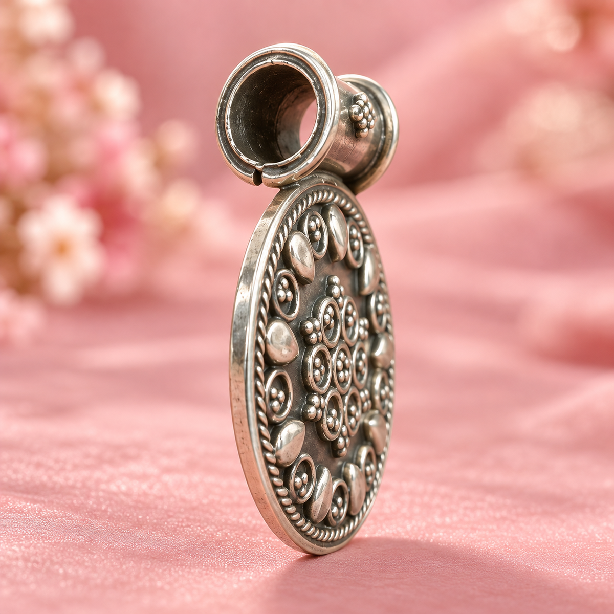 Taravya Floral Heritage 925 Silver Pendant Taravya