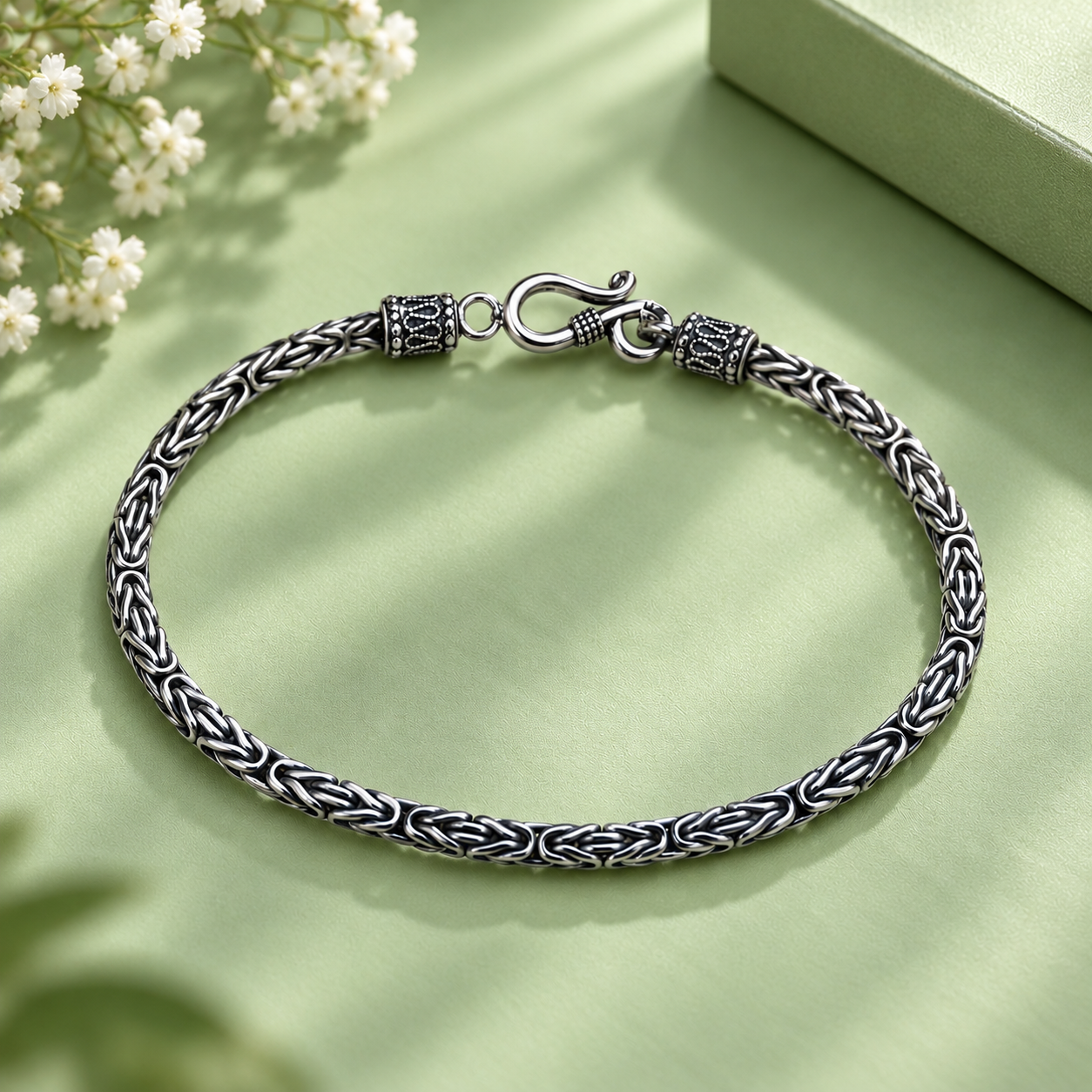 Taravya Men’s Premium Byzantine Silver Chain Bracelet