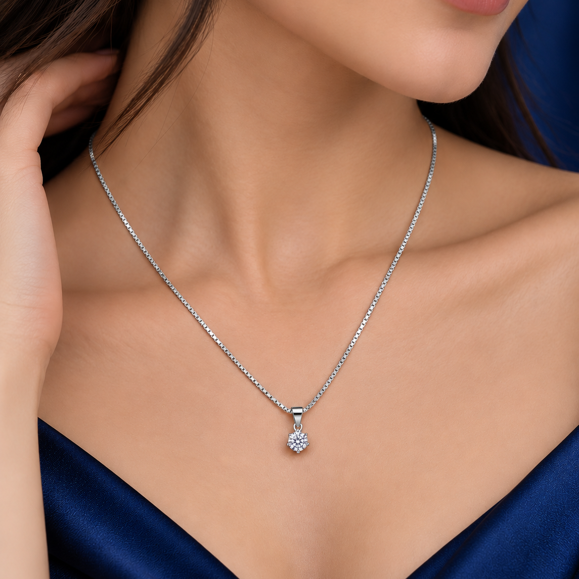 Taravya Solitaire Sparkle Pendant Necklace