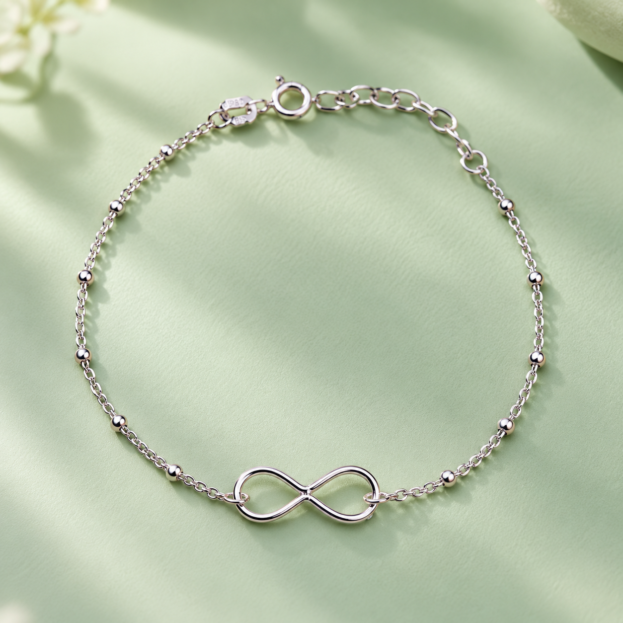 Taravya Infinity Elegance 925 Silver Bracelet
