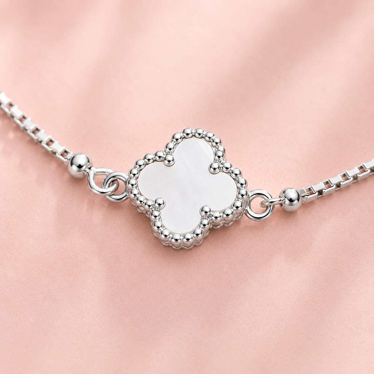 925 Silver Mother-of-Pearl Clover Bracelet