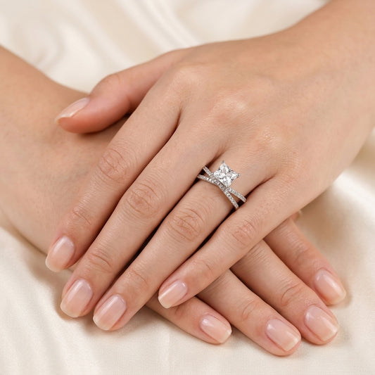 Aura Square Glow Ring Size 6