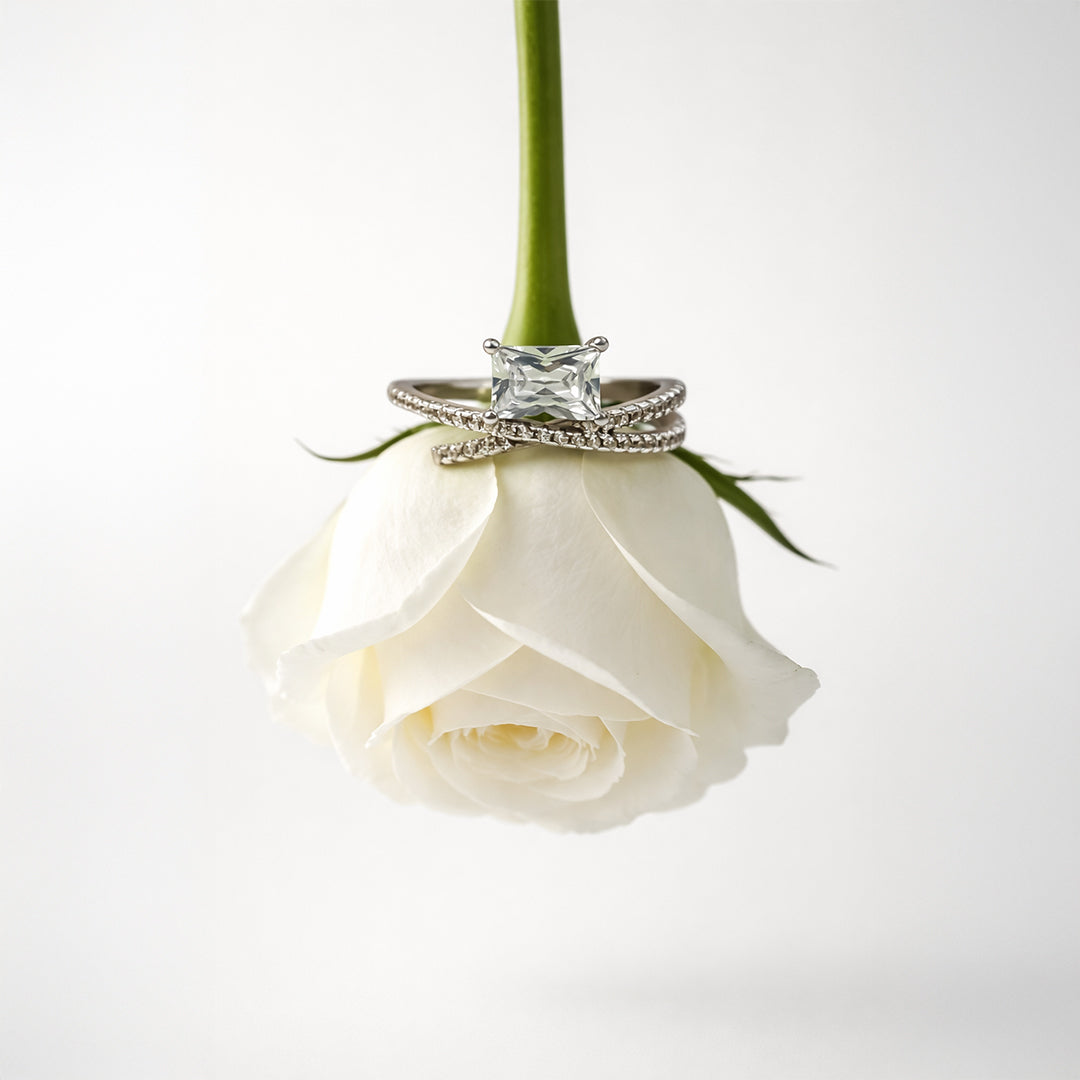 Aura Square Glow Ring Size 6