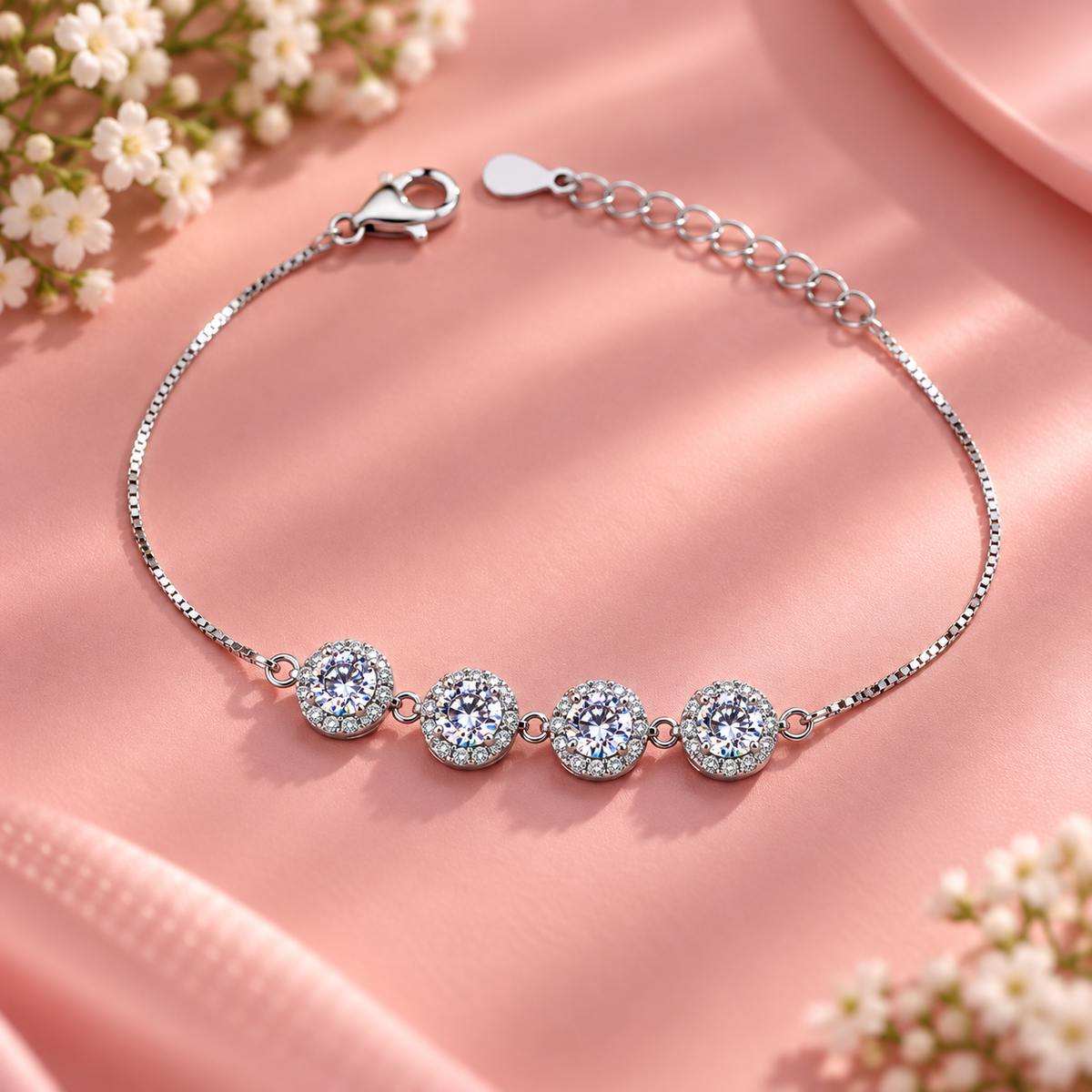 ✨ Taravya Celestia Four-Stone Halo Bracelet Taravya
