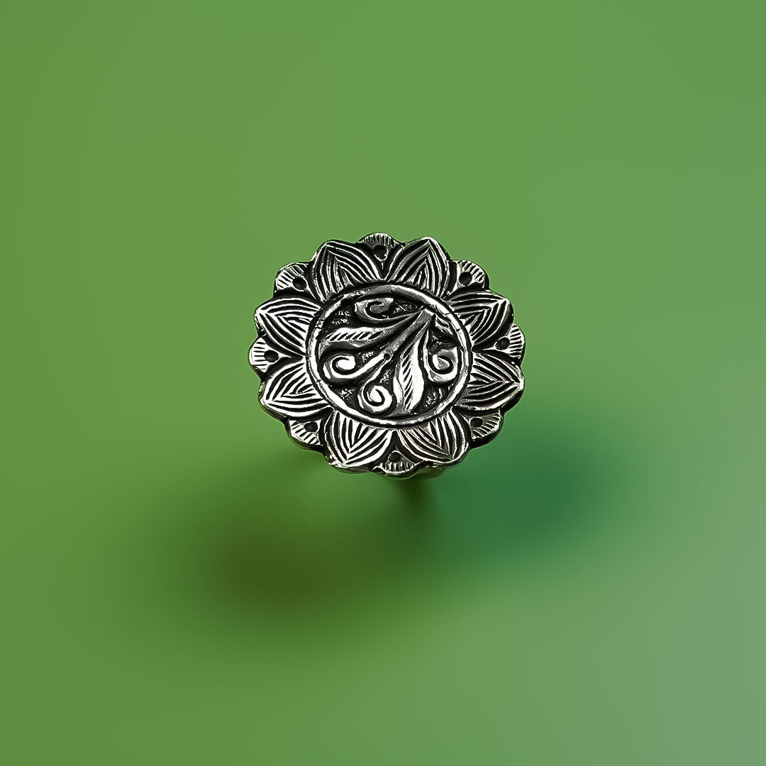 Bloom Oxidized Adjustable Ring