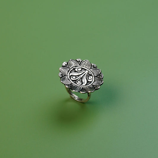 Bloom Oxidized Adjustable Ring