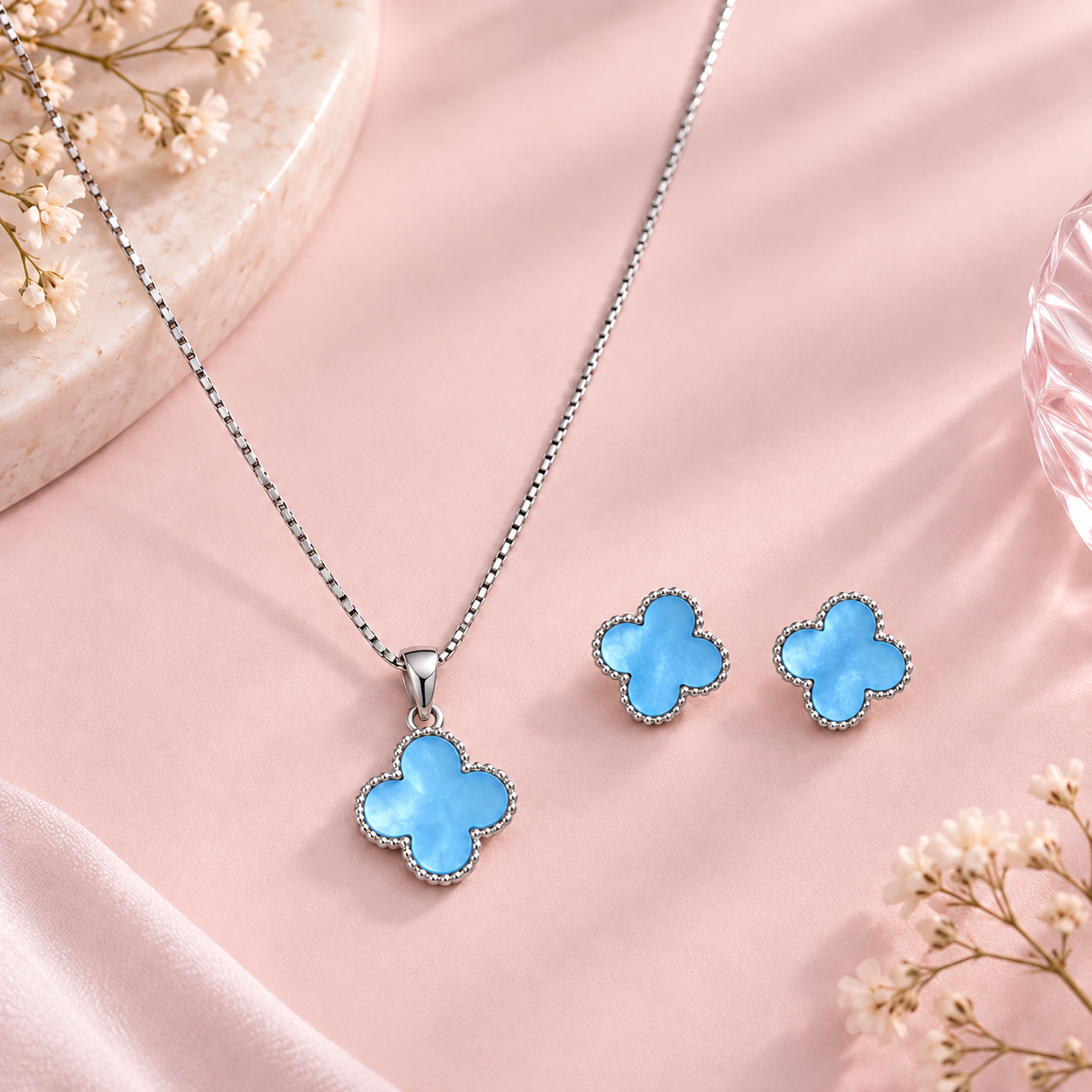Taravya Sky Blue Clover Mother-of-Pearl Jewelry Set