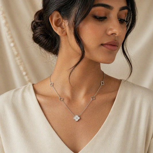 Flower Loop Necklace | 925 Silver