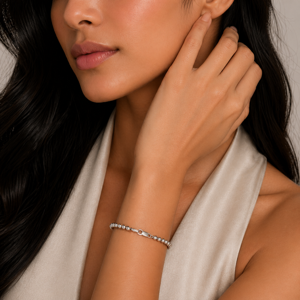 Silver Glow Beaded Bracelet