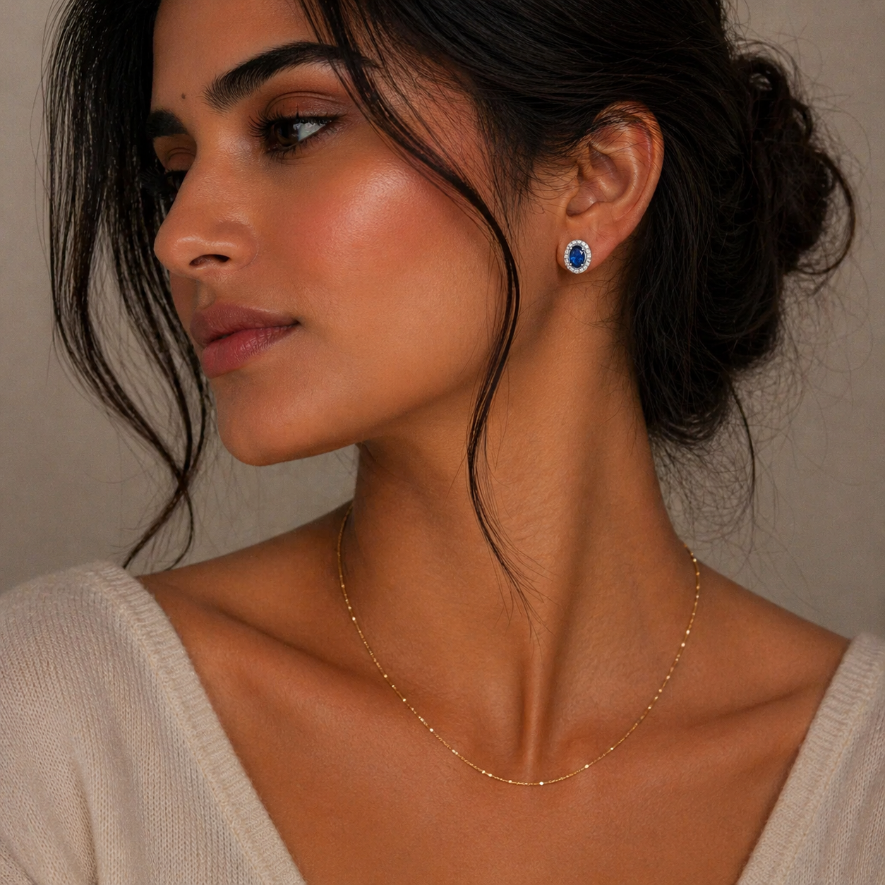 Saphire Oval Studs