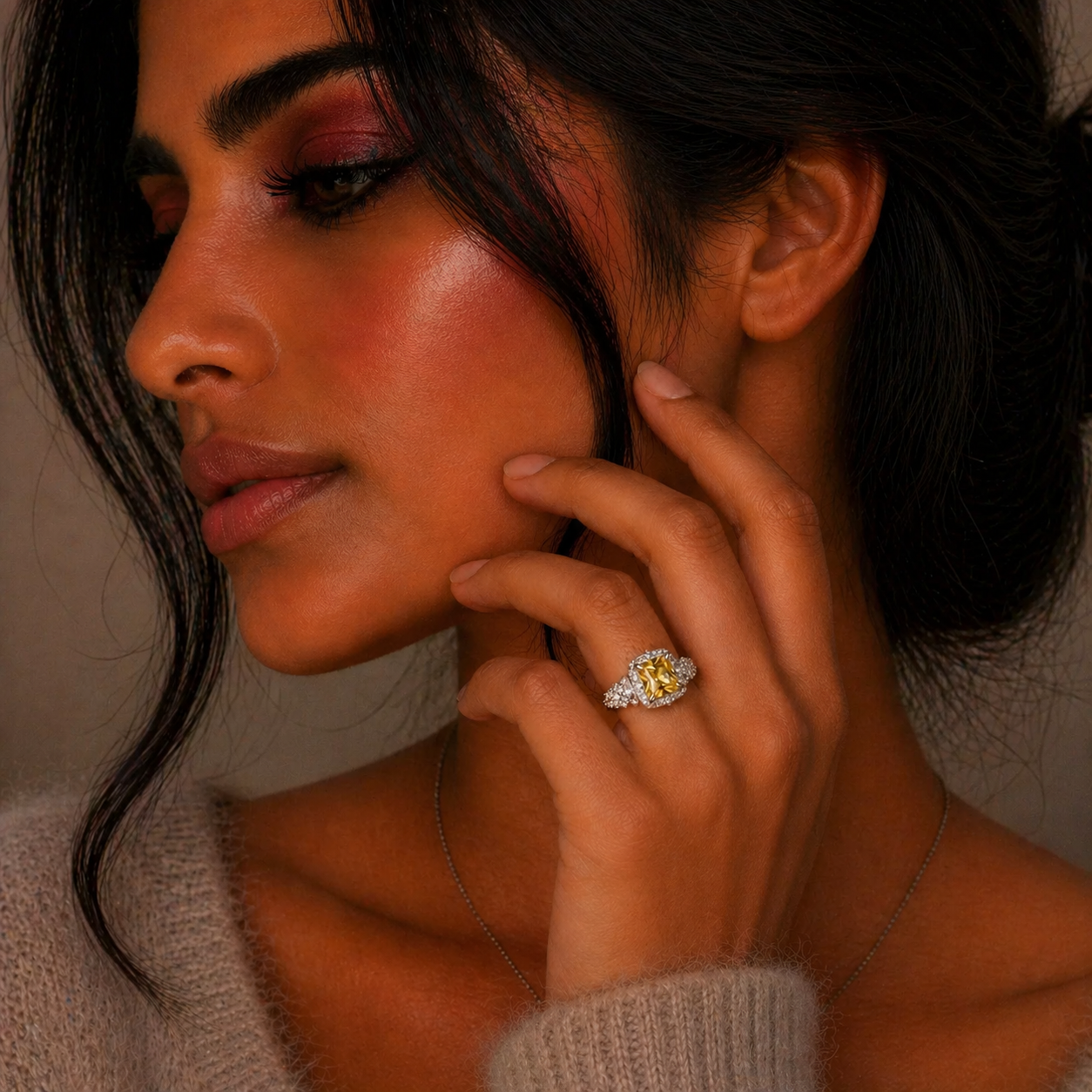 Golden Glow Adjustable 925 Silver Ring