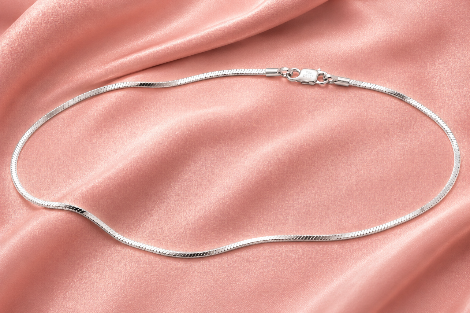 The Catalyst | Sleek 925 Silver Snake Chain