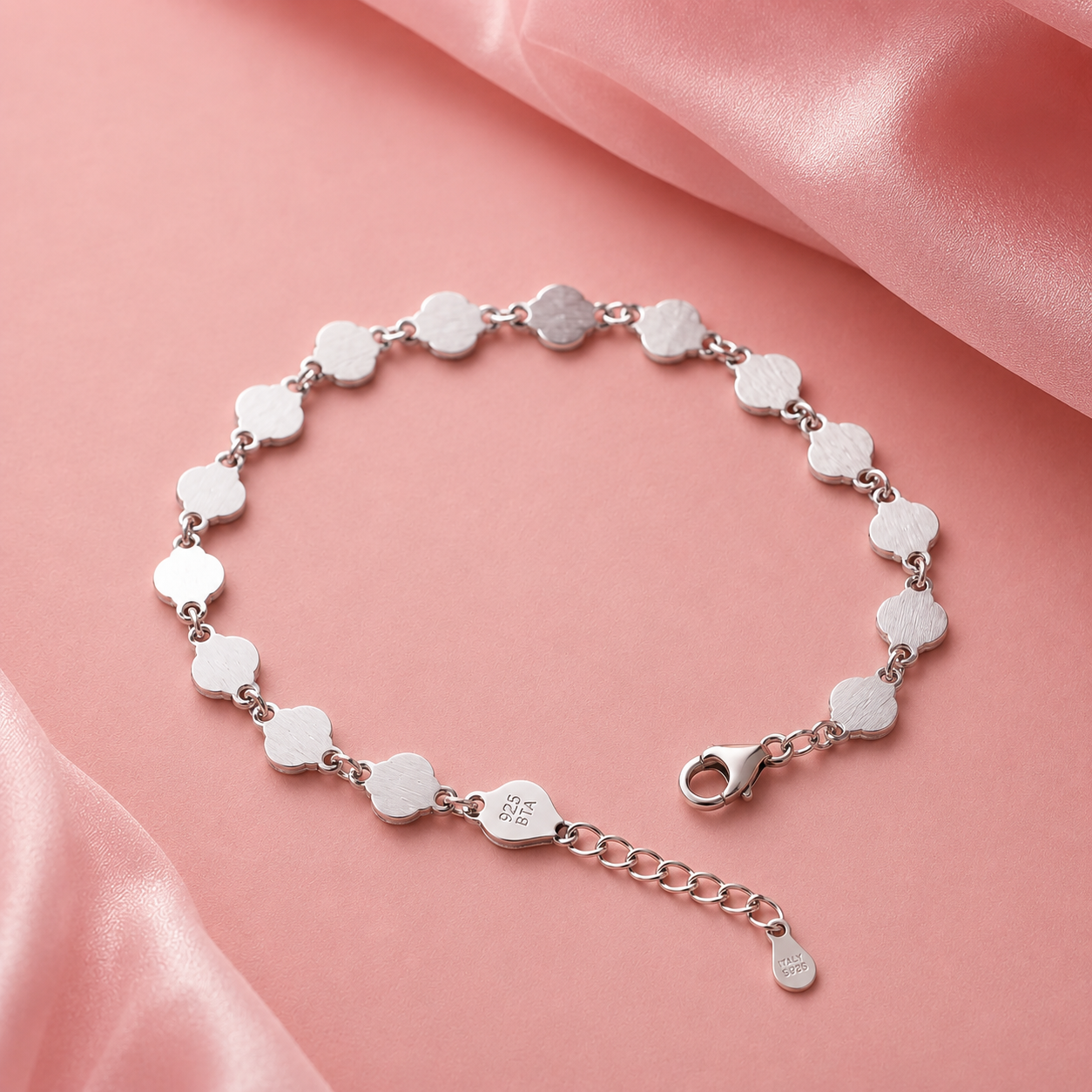 Silver Clover Link Bracelet