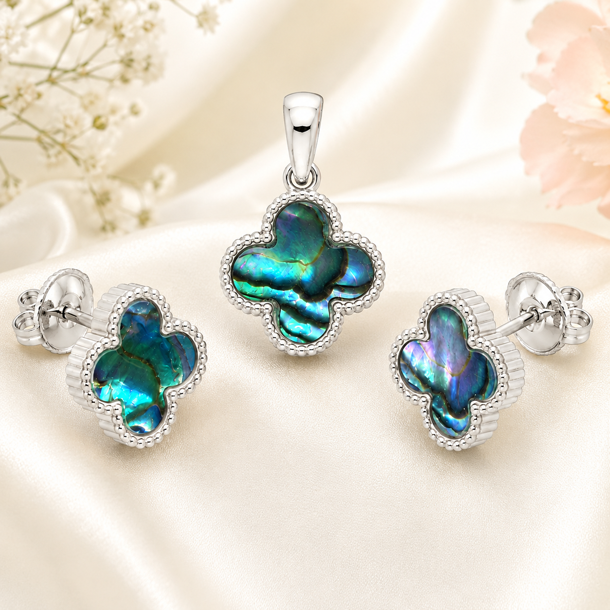 Mystic Clover Pendant & Earrings Set