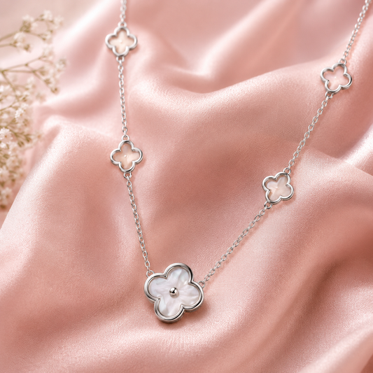 Flower Loop Necklace | 925 Silver
