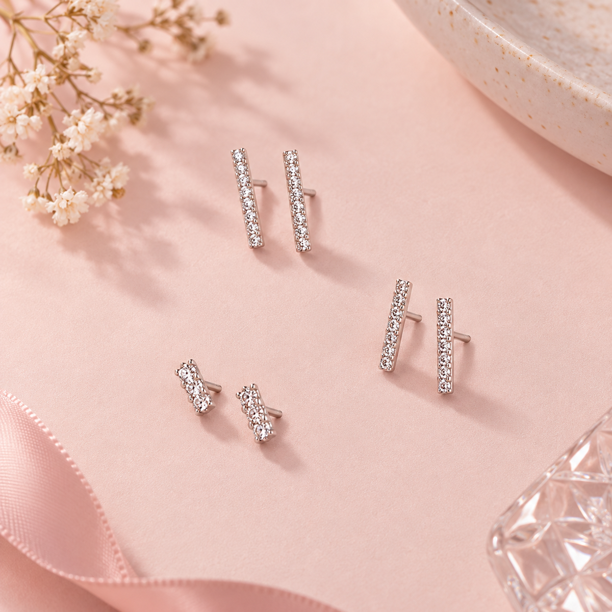 Minimal Crystal Bar Stud Combo Taravya