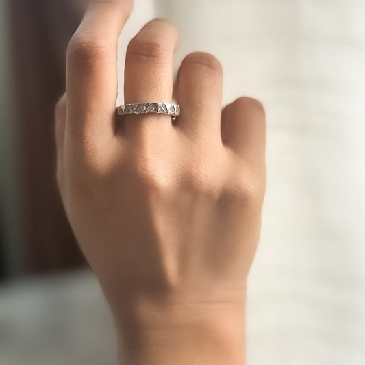 Crystal Glow – 925 Silver Clear Stone Eternity Band(Ring Size 6)