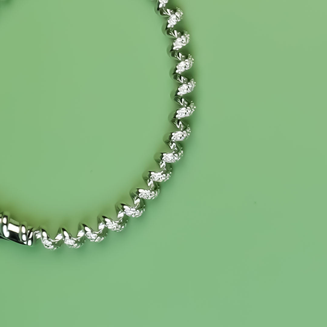 Curl Luxe Silver Bracelet