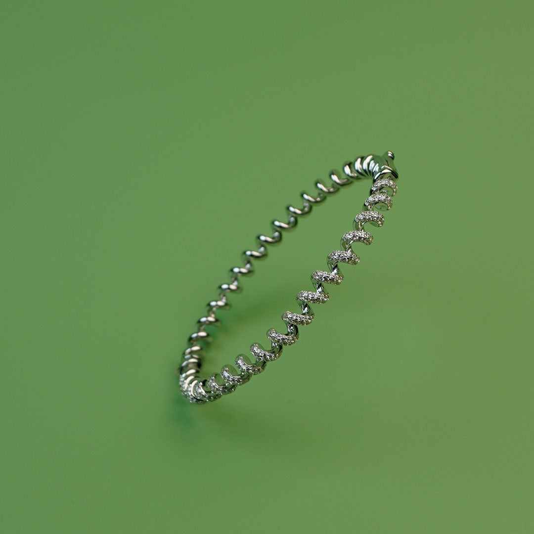 Curl Luxe Silver Bracelet