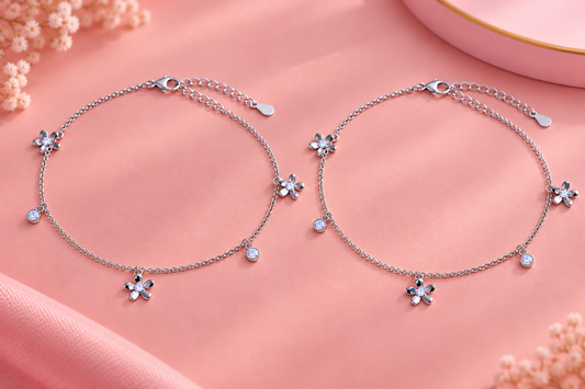 Taravya Floral Sparkle 925 Silver Anklet Taravya