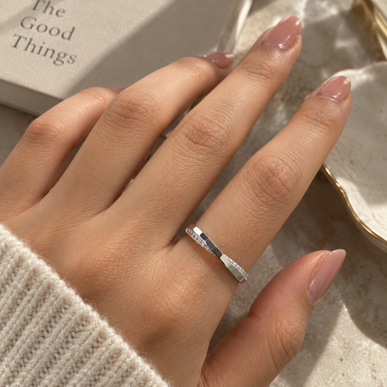 Elegant Overlap Ring Band Adjustable