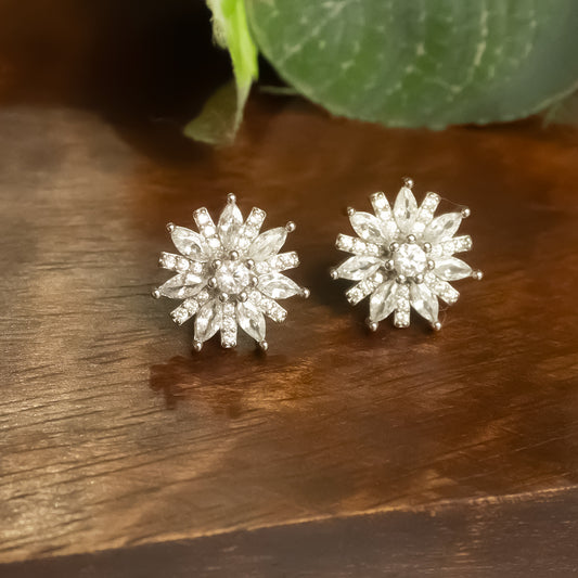 Flora Glow Studs Pure 925 Silver