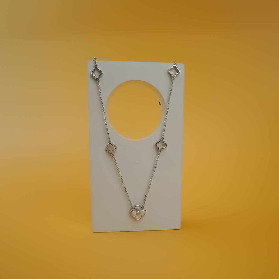 Flower Loop Necklace | 925 Silver