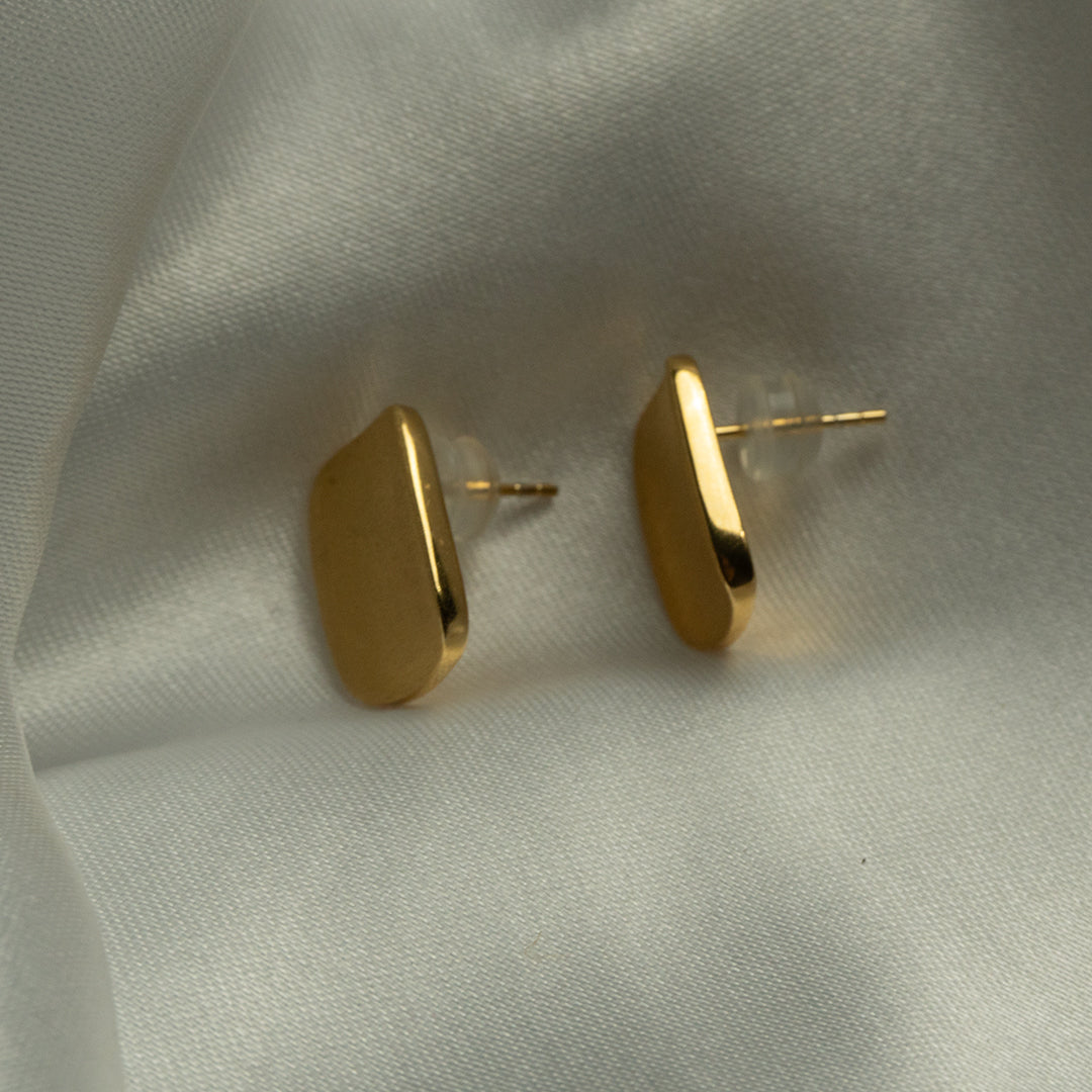 Golden Aura Stud Earrings Pure 925 Silver