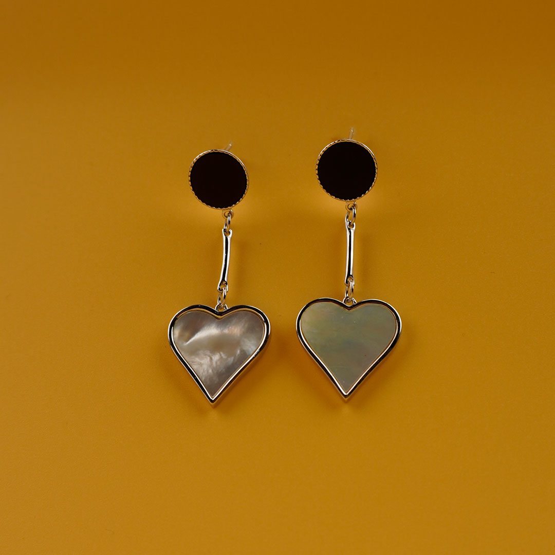 Black Dangle Heart Drops