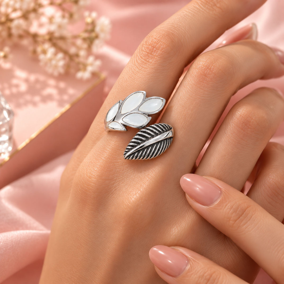 Floral Leaf Textured 925 Silver Ring Taravya