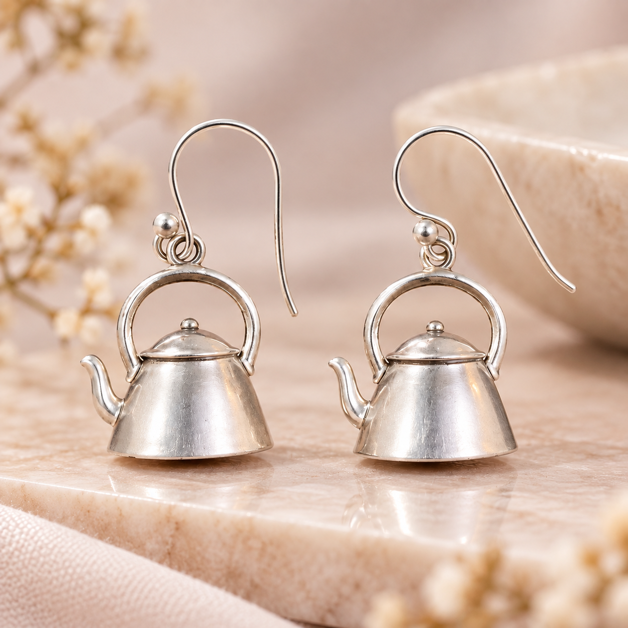 Taravya 925 Silver Teapot Earrings
