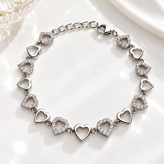 Love Link Heart Bracelet Taravya