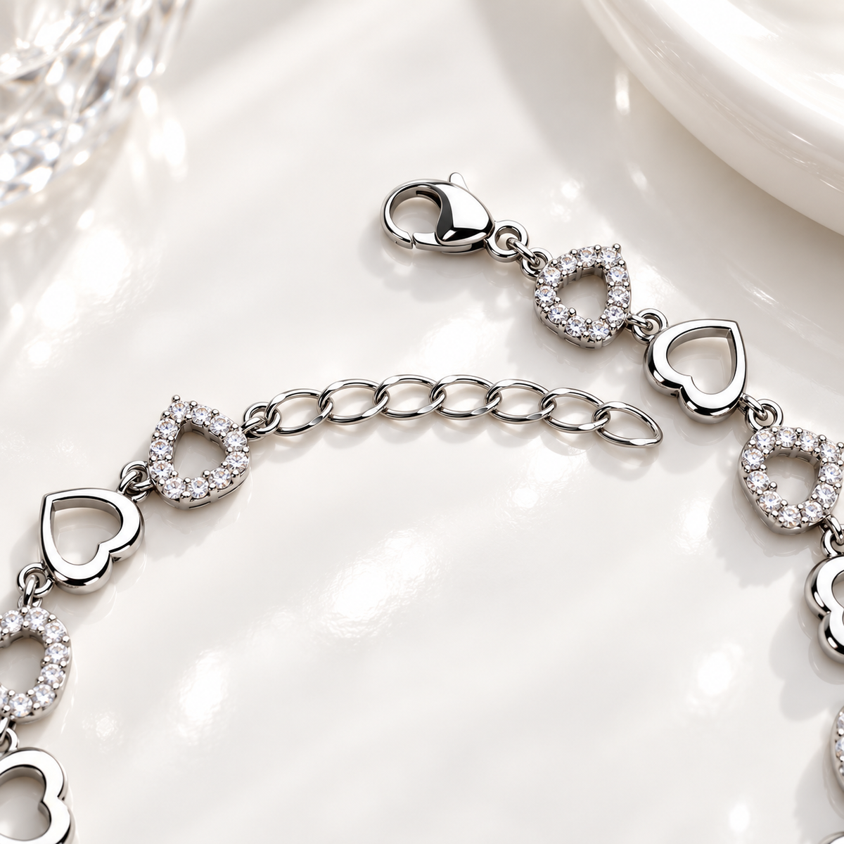 Love Link Heart Bracelet Taravya