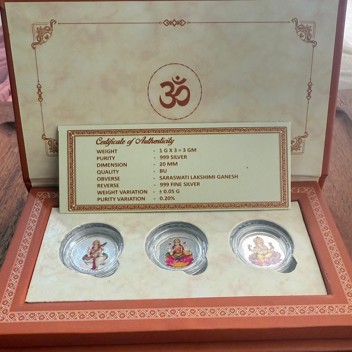 Trinity Blessings – Diwali Silver Gift Folder (3 x 1g 999 Pure Silver Coins)