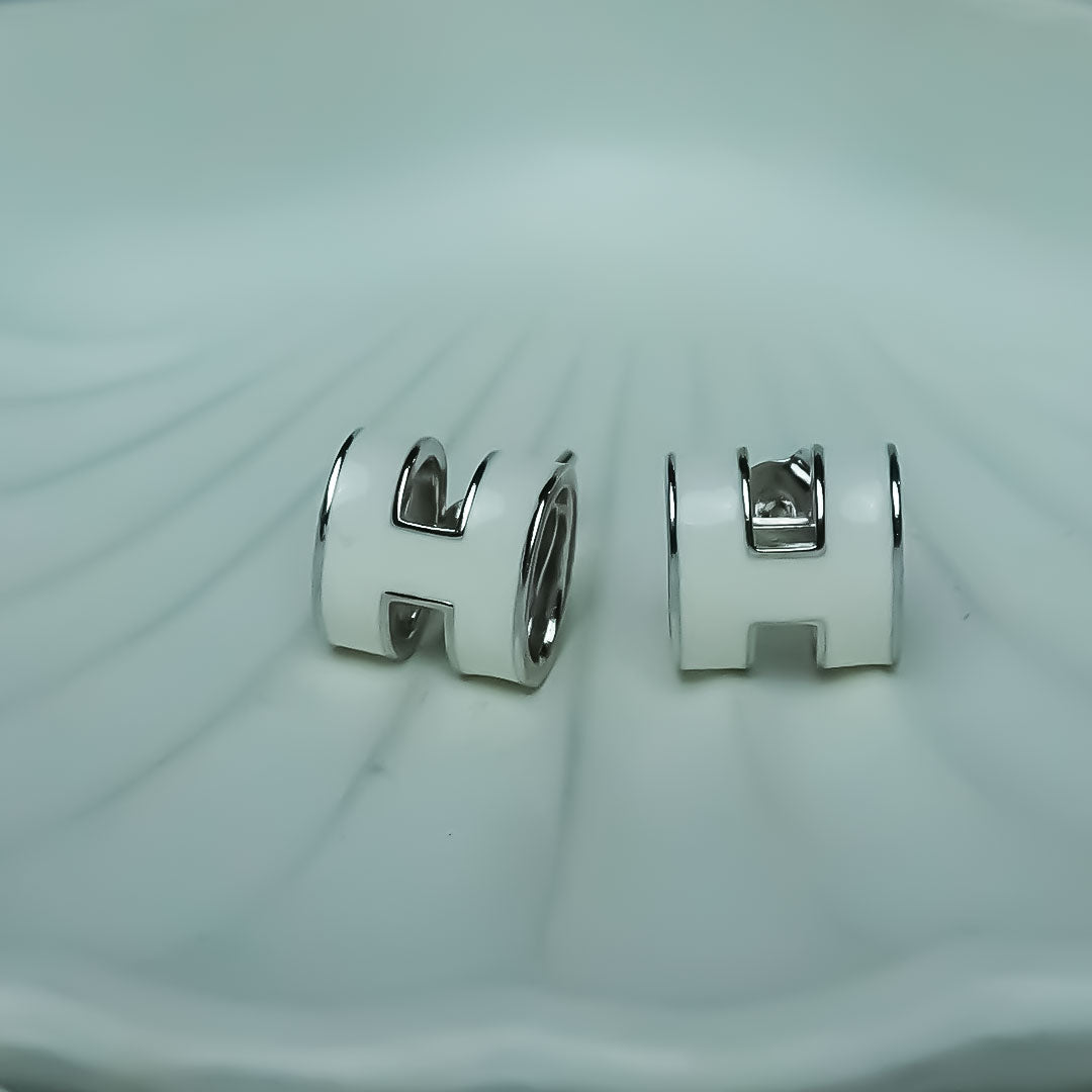 Ivory Edge – 925 Silver Cube Studs