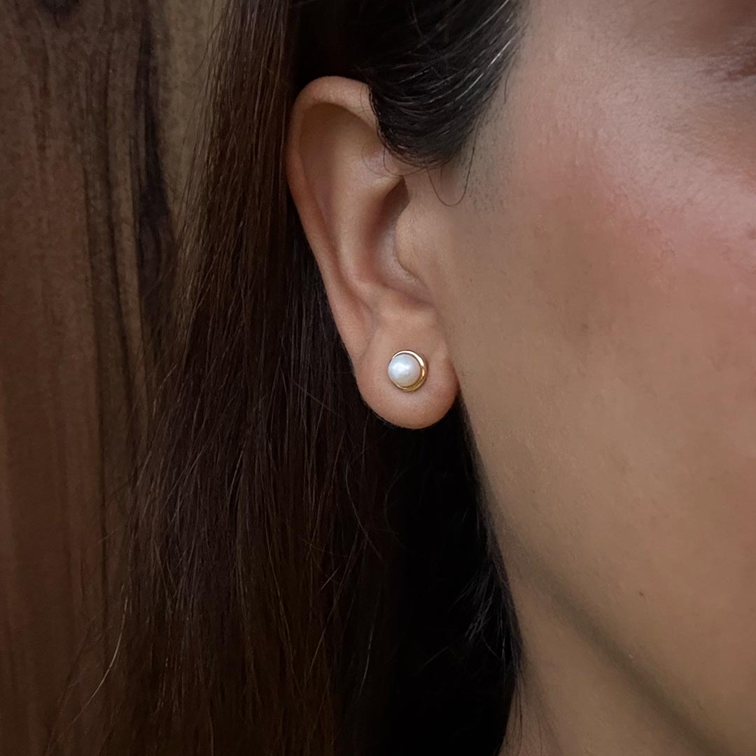 Luna Pearl Stud Earrings Pure 925 Silver
