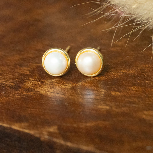 Luna Pearl Stud Earrings Pure 925 Silver
