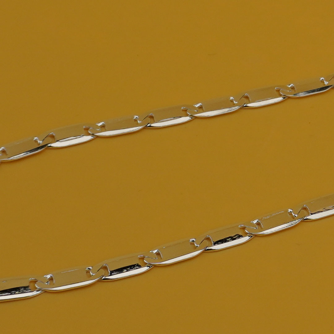 UrbanClassic Unisex Necklace