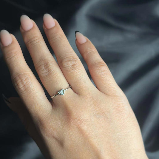 Minimal Zircon Heart Ring (Size 6) Pure 925 Silver