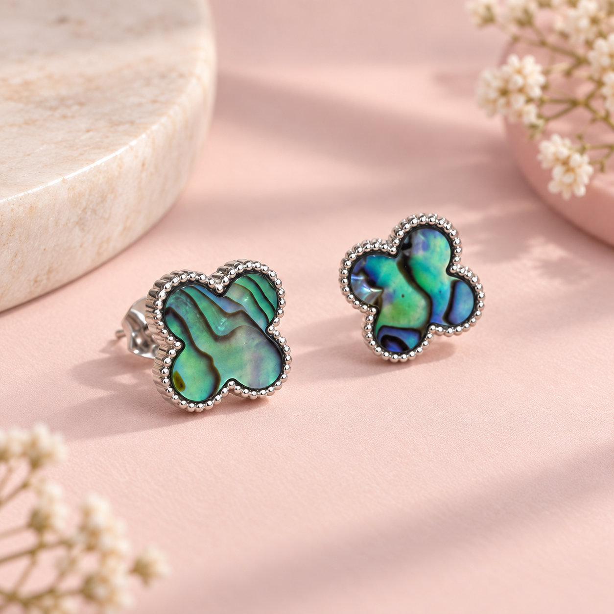 Mystic Clover Pendant & Earrings Set