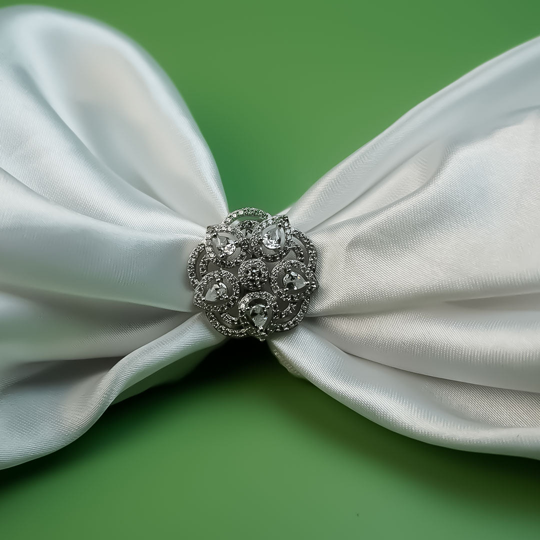 Noor Petal Cluster Adjustable Ring