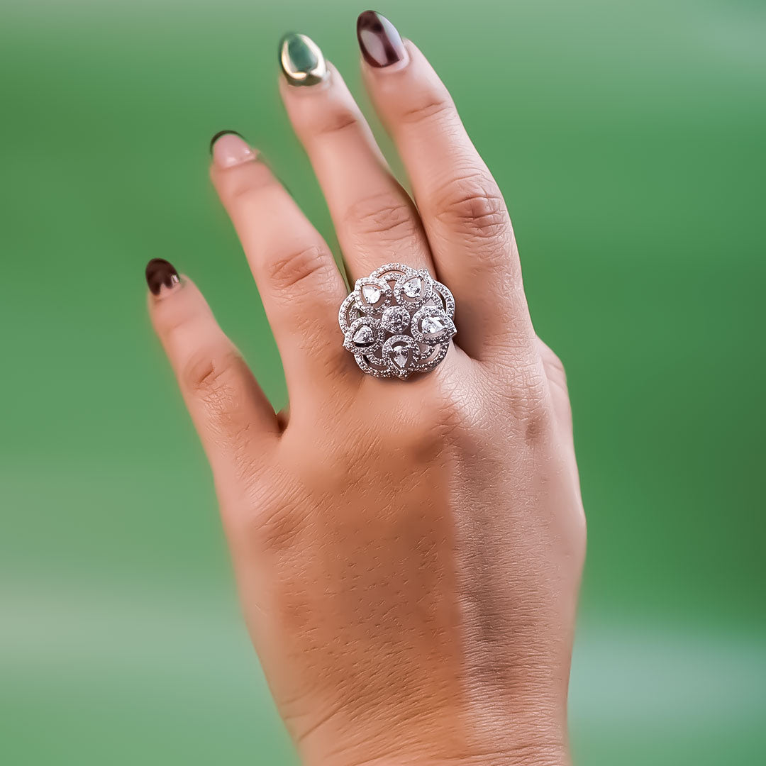 Noor Petal Cluster Adjustable Ring